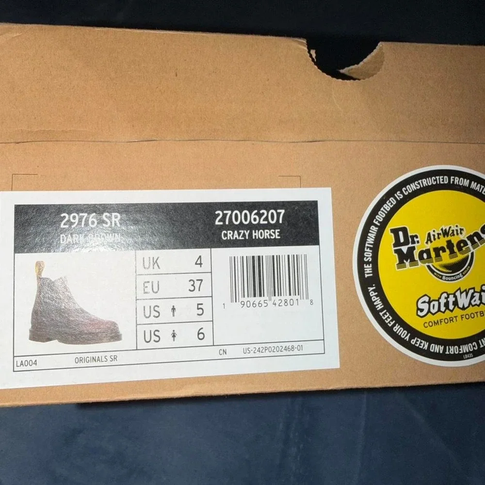 Dr. Martens 2976 brown leather Chelsea boots women size 5 men size 6